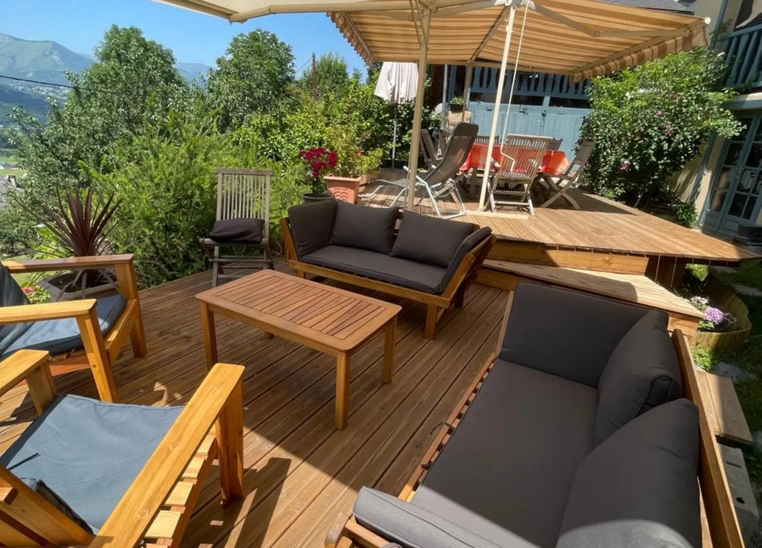Chambres D'Hotes Las Vignes Beaucens Bed & Breakfast